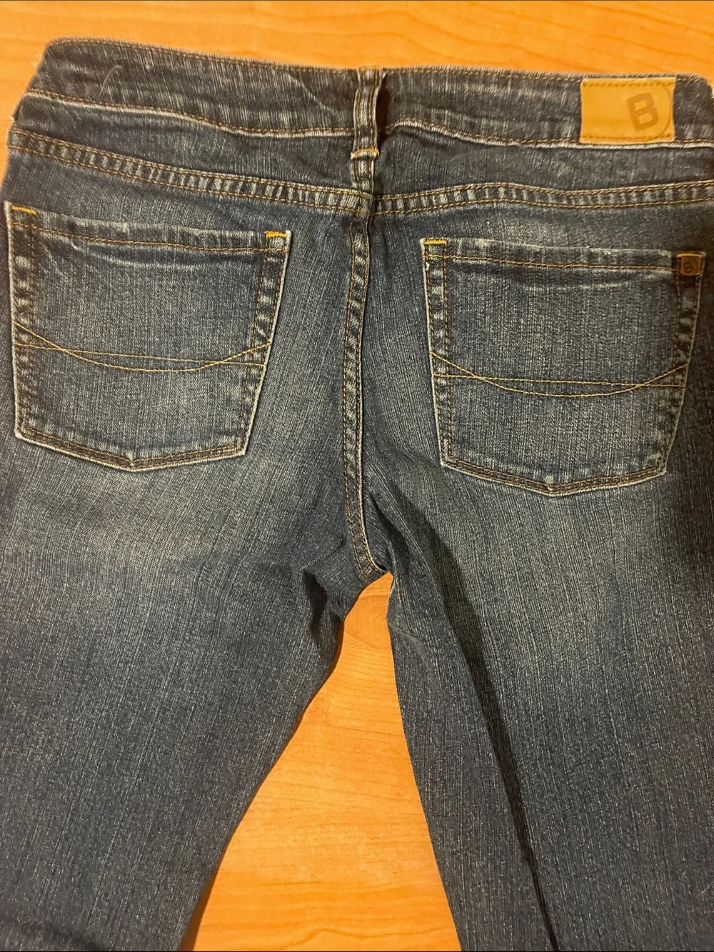 Bullhead Women's Low-Rise Hermosa Super Skinny Jeans